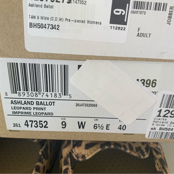 Clarks Leopard Print Flats - Picture 7 of 9